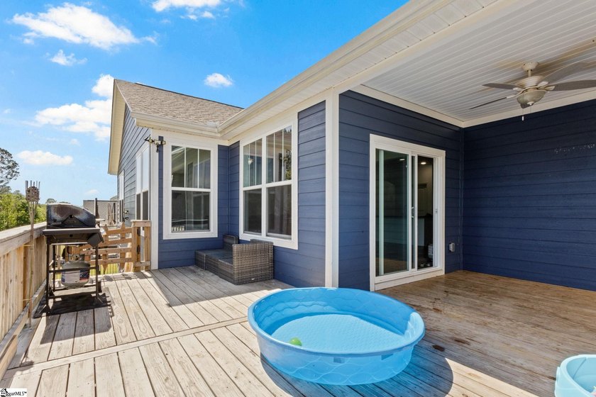 Welcome home to 217 Daystrom Dr.! Built in 2022 and beautifully - photo 23