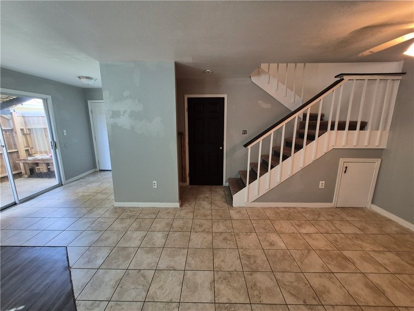 check out this ** 2 bedroom with 2 full bathe comfortable - photo 12