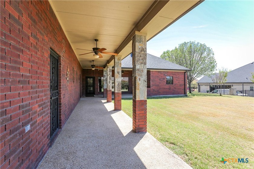 Welcome to 5207 Driftwood Court, an exceptional residence - photo 38