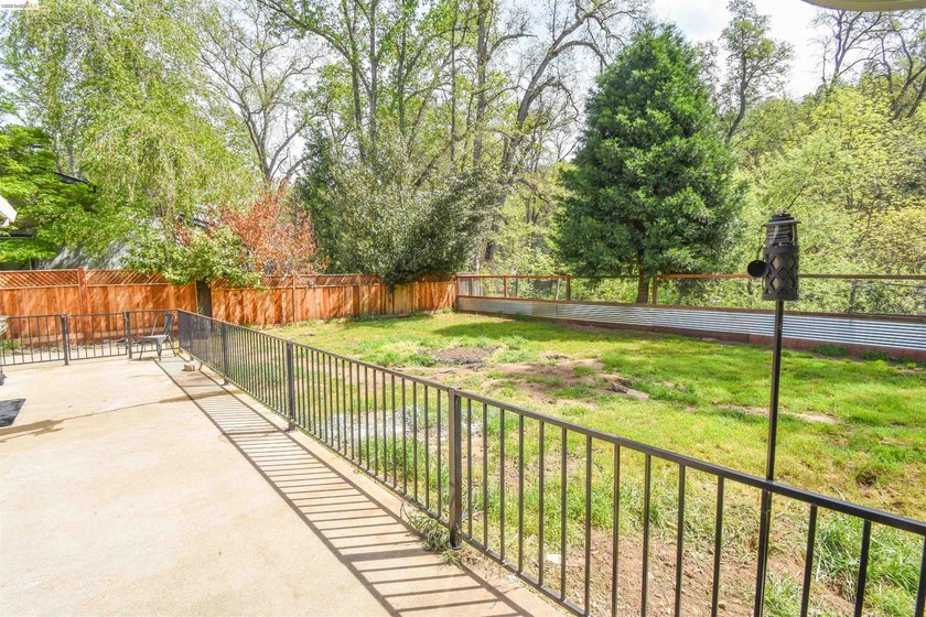 ON SULLIVAN CREEK! Nestled in the desirable Phoenix Lake Country - photo 29