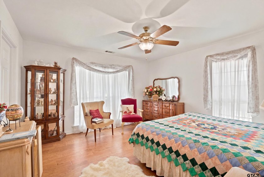 Lake Bob Sandlin Waterfront Retreat in Thunderbird Point - photo 21