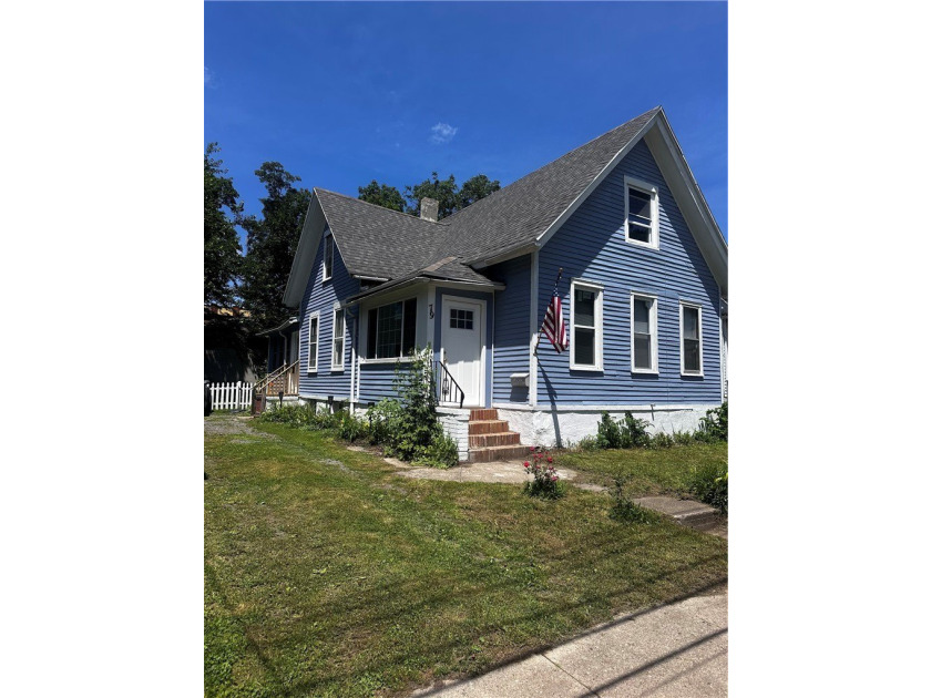 Fantastic opportunity awaits with this classic 2-story - photo 10