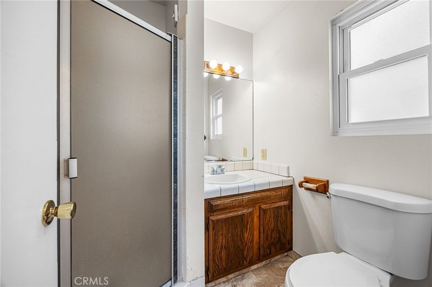 This corner lot, 3 Bedroom, 2 and 1/2 bath is in the popular Los - photo 27