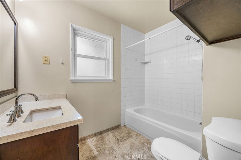 This corner lot, 3 Bedroom, 2 and 1/2 bath is in the popular Los - photo 41
