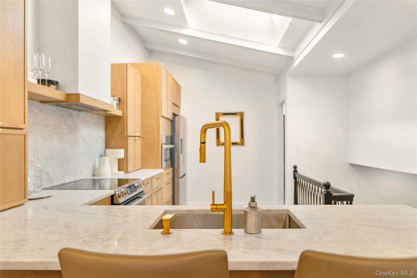 Highly sought-after Armonk school district! 3 bedrooms plus 1 - photo 14