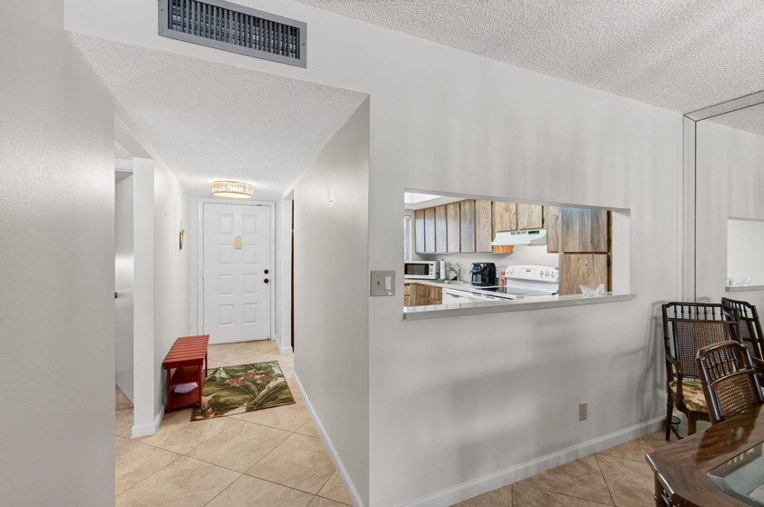 Beautiful condo in the highly south after Poinciana Gardens 55+ - photo 18