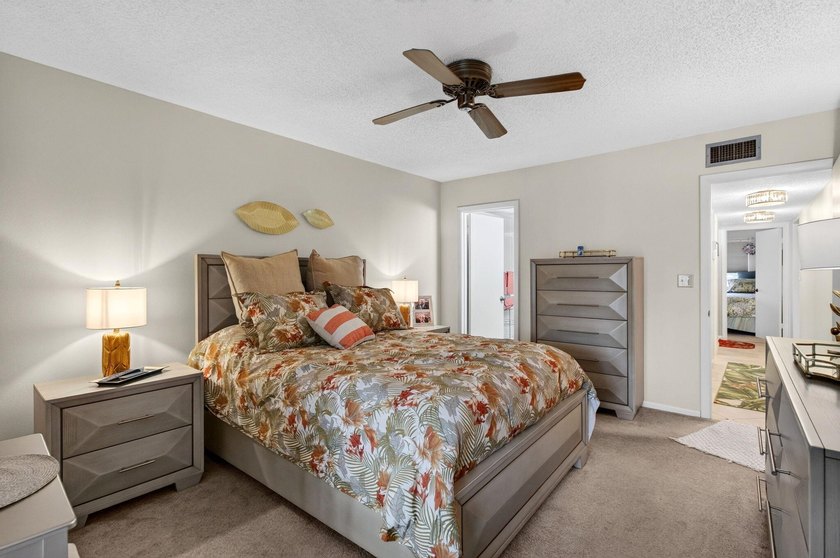 Beautiful condo in the highly south after Poinciana Gardens 55+ - photo 38