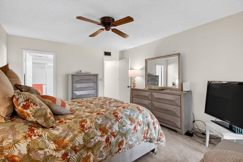 Beautiful condo in the highly south after Poinciana Gardens 55+ - photo 39