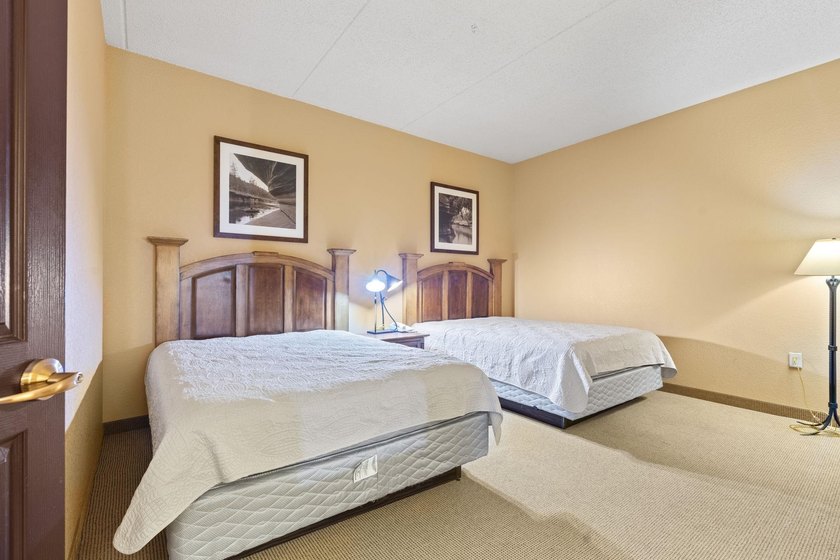 Space, views and the ability to make the property your own - photo 24