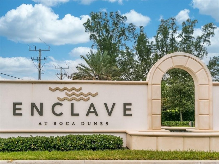 You will LOVE this stunning Lake Front Corner Townhouse. 3 - photo 46
