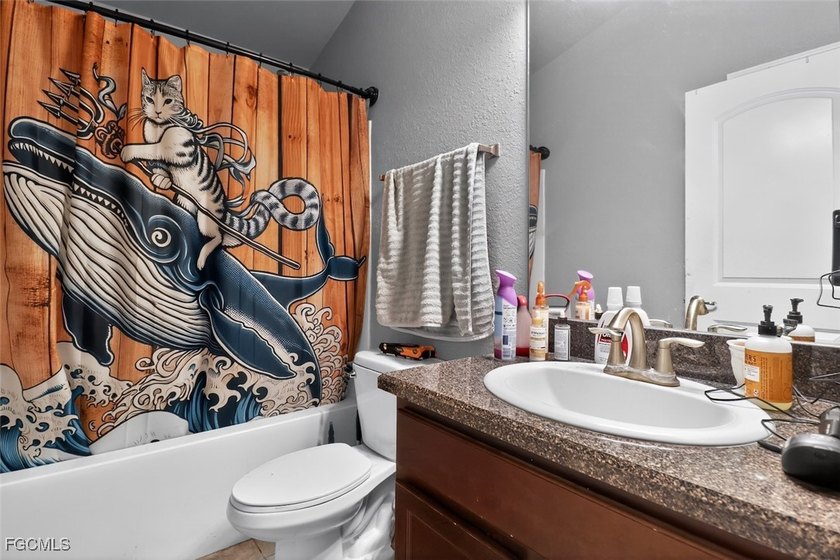 Welcome to your dream home in beautiful Cape Coral! This - photo 33
