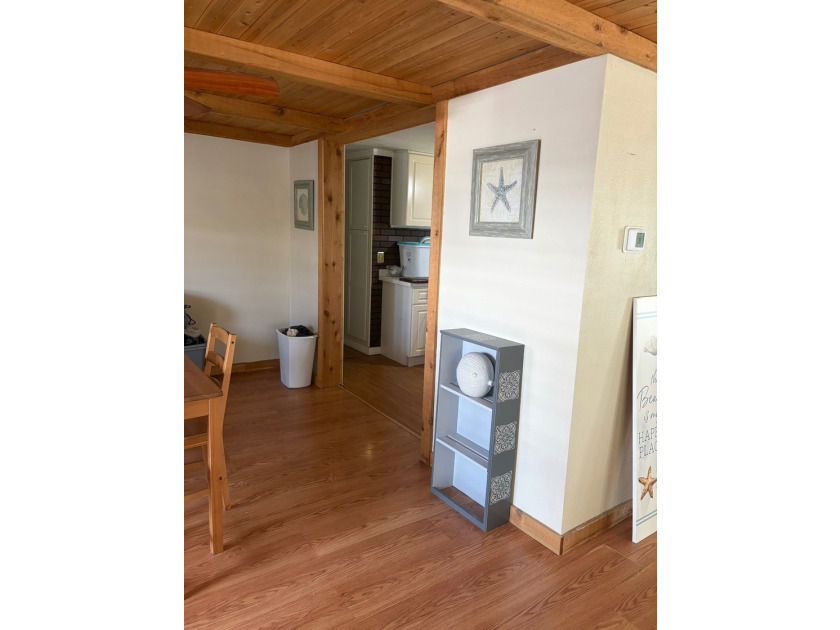 Move-in ready 2BD/2BA home with thoughtful updates throughout! - photo 8