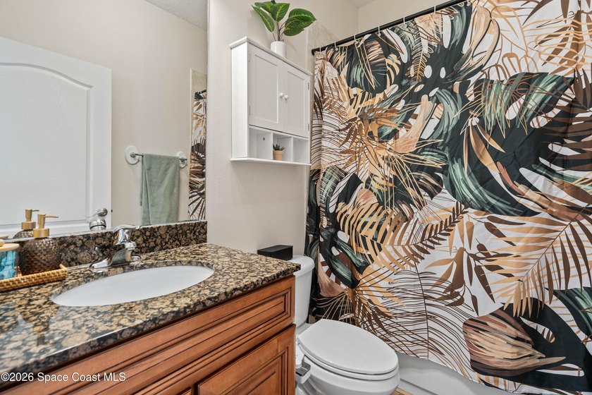 Custom Built and Absolutely Stunning pool home on a corner - photo 13