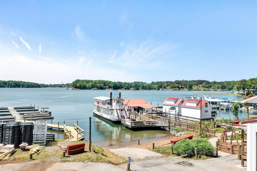 Located Smith Mountain Lake, Va, the Virginia Dare Marina is - photo 6