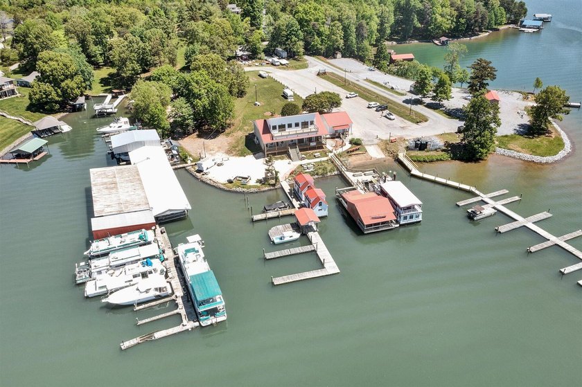 Located Smith Mountain Lake, Va, the Virginia Dare Marina is - photo 9