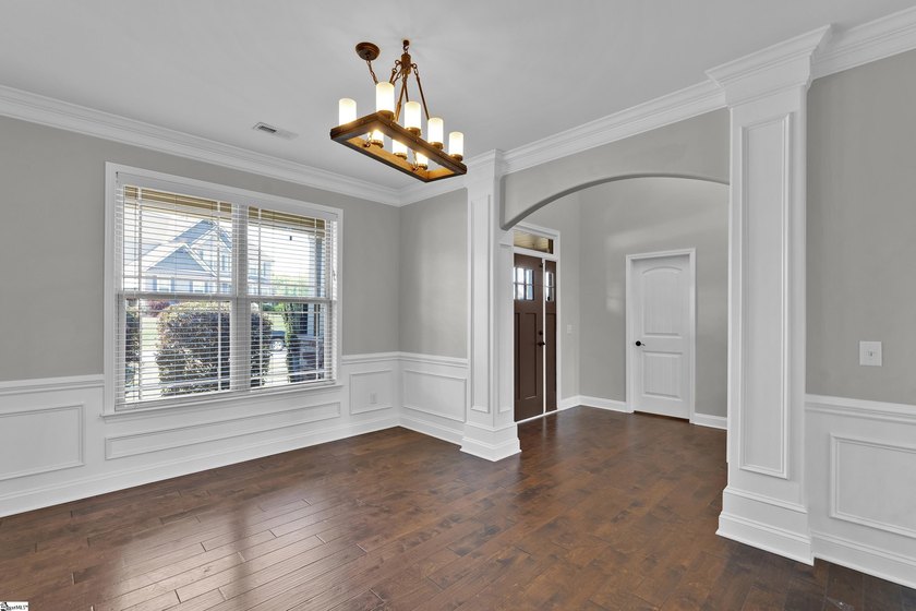Tucked inside the gated community of Pennington Park on Lake - photo 6