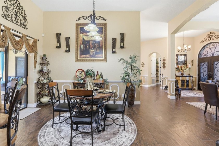 Welcome to a rare opportunity to own a beautifully appointed - photo 23