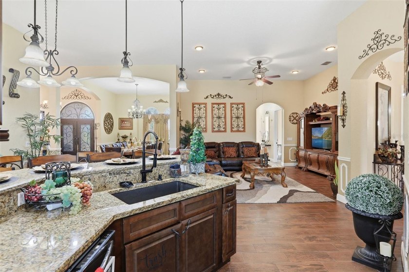 Welcome to a rare opportunity to own a beautifully appointed - photo 29
