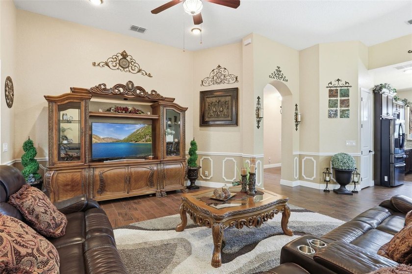 Welcome to a rare opportunity to own a beautifully appointed - photo 36