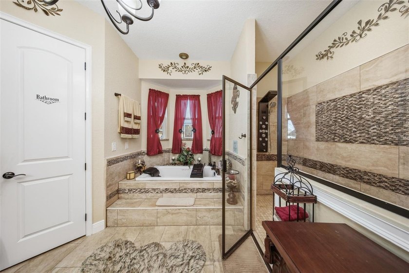 Welcome to a rare opportunity to own a beautifully appointed - photo 46