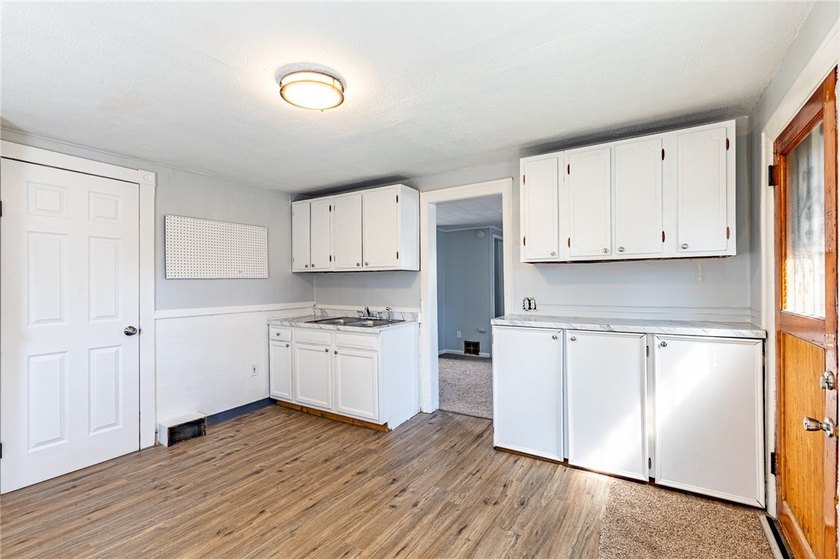 Another Rockin' Rochester Property! Welcome to a great - photo 12