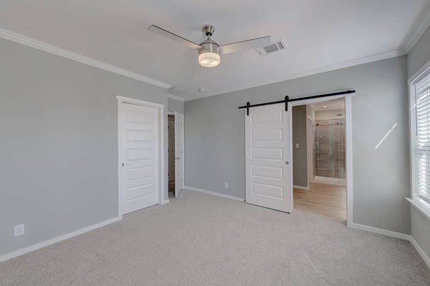 PRICE REDUCED Brand New 2025 Palm Harbor! 1386 sq Ft of beauty - photo 16