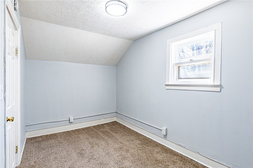 Another Rockin' Rochester Property! Welcome to a great - photo 20