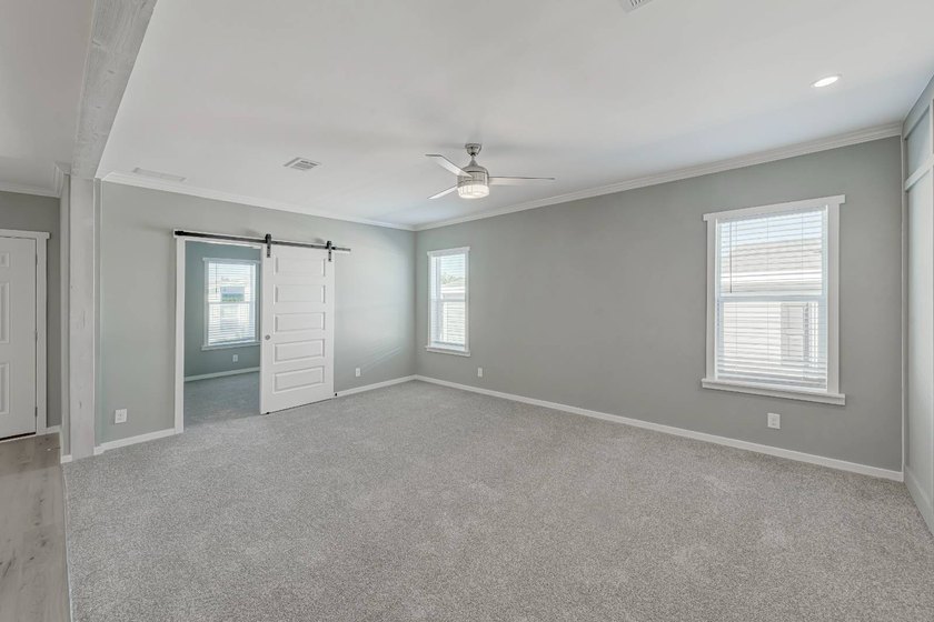 PRICE REDUCED Brand New 2025 Palm Harbor! 1386 sq Ft of beauty - photo 22