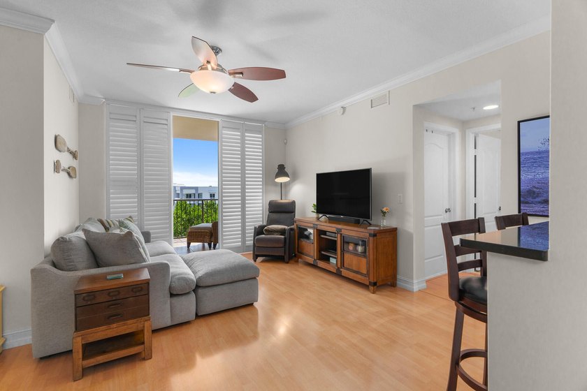 Welcome to 1 Ocean Boulevard- Resort style living in a prime - photo 4