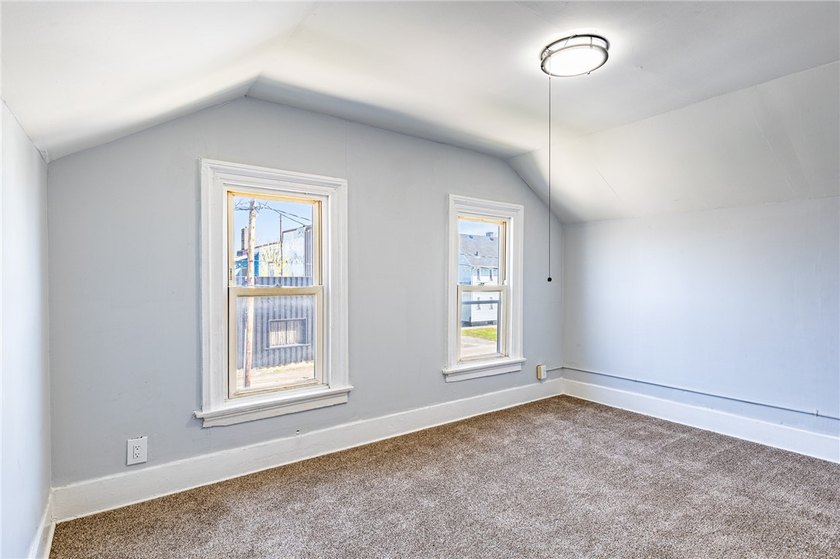 Another Rockin' Rochester Property! Welcome to a great - photo 27