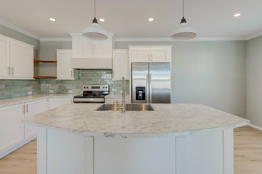 PRICE REDUCED Brand New 2025 Palm Harbor! 1386 sq Ft of beauty - photo 27