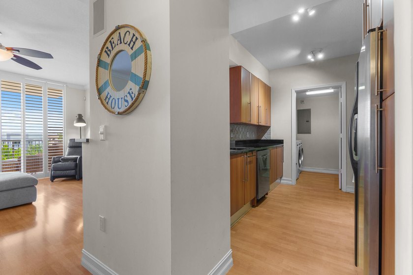 Welcome to 1 Ocean Boulevard- Resort style living in a prime - photo 10