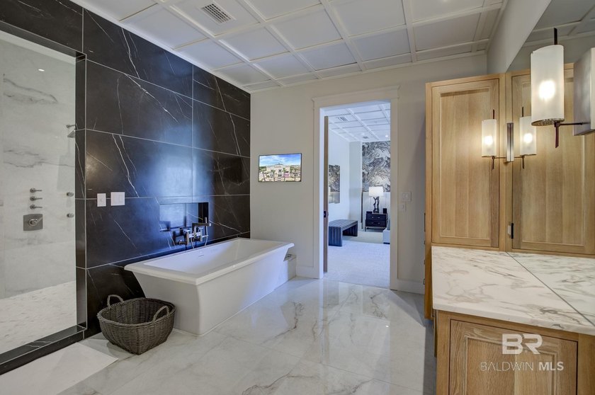 Welcome to Unit C5A at SanRoc Cay, a completely custom 3 bedroom - photo 36