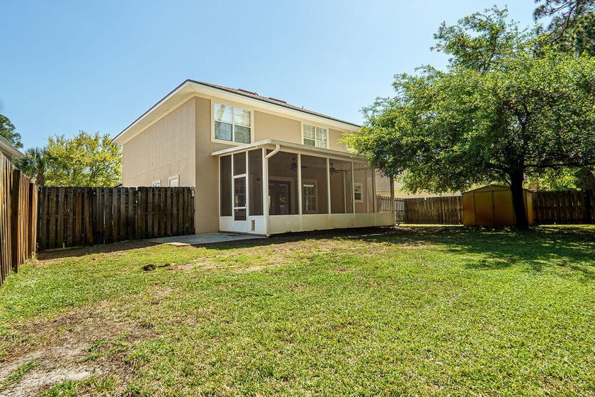 Very well maintained home with a new roof on 10-1-21, new - photo 35