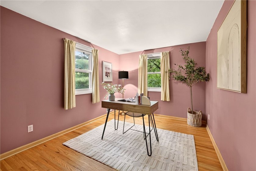 Welcome to 128 Cobblestone Drive! Nestled on a quiet cul-de-sac - photo 13