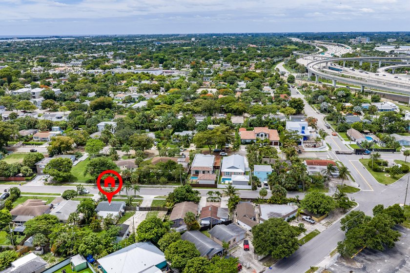 Outstanding Development Opportunity on an Essentially Double Lot - photo 27