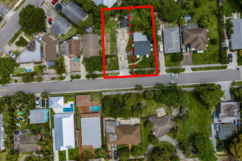 Outstanding Development Opportunity on an Essentially Double Lot - photo 35