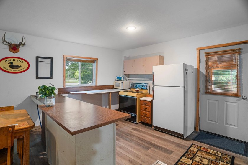 First time on the market in over 40 years. Two acres near Lake - photo 5
