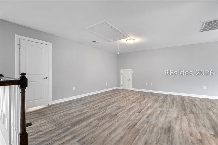 Great Home in Lawton Station with 3 bedroom, 2.5 baths , large - photo 39
