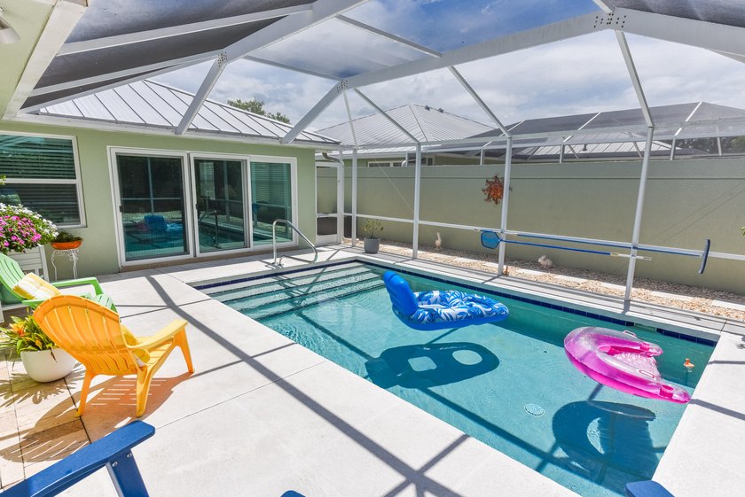 Beautifully updated and impeccably maintained 2-bedroom, 2-bath - photo 33