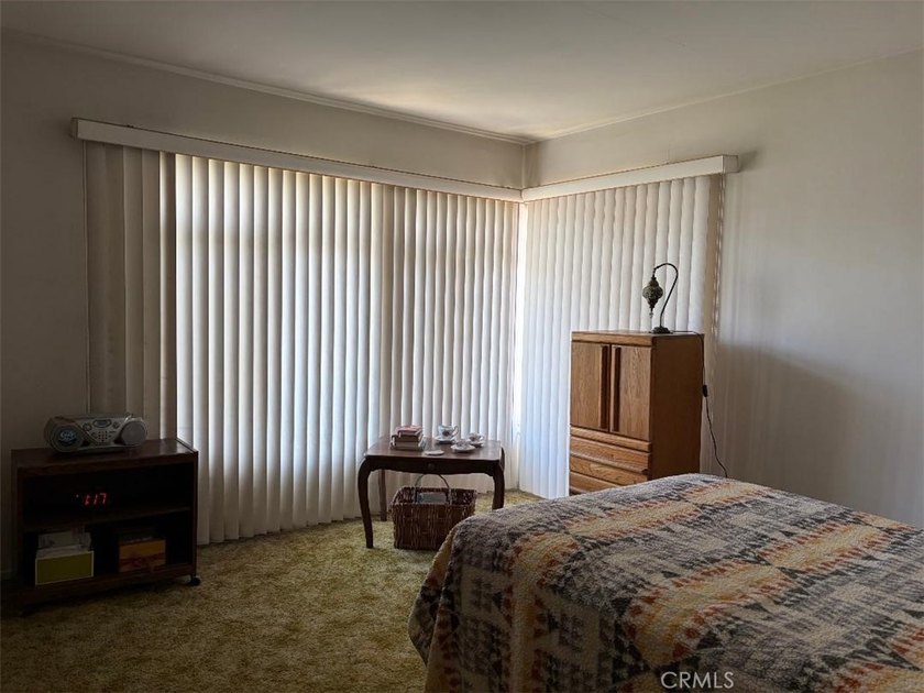 Potential! Potential! First time on the market in 50 years. This - photo 38