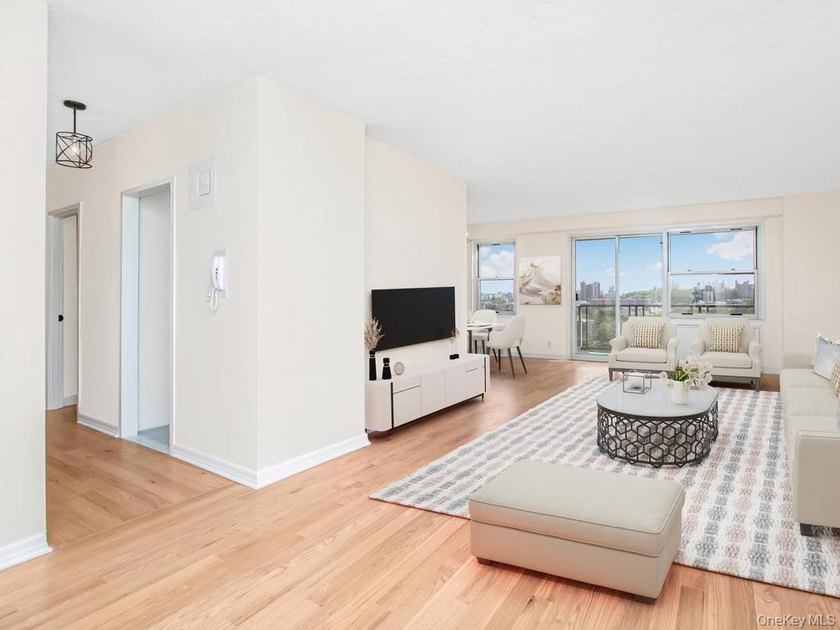 Gorgeous Totally Renovated Spacious One Bedroom in Riverdale's - photo 6