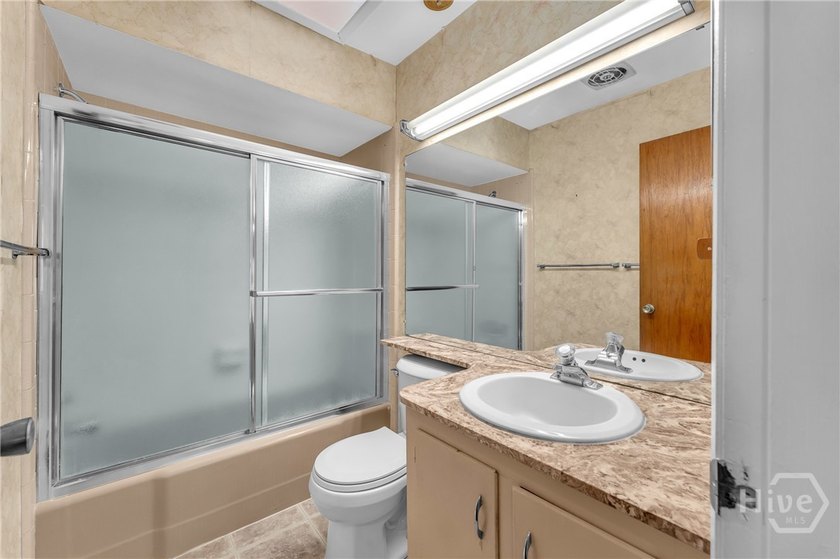 Age is just a number! Well-maintained and move-in ready, this - photo 22