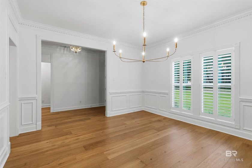 Newly renovated in the gated community of Point Clear Woods! - photo 31