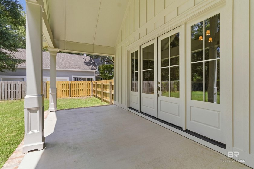 Newly renovated in the gated community of Point Clear Woods! - photo 44