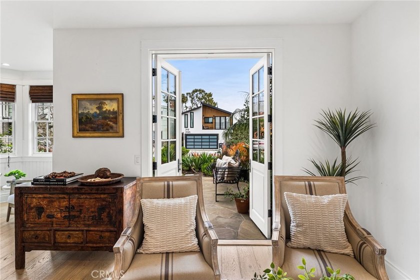 Elegant, contemporary Cape Cod living awaits just two blocks - photo 11