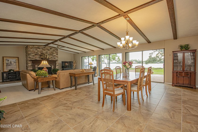 Welcome to 808 Plantation Drive, a stunning blend of plantation - photo 13
