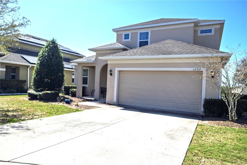 Welcome home to this meticulously maintained Mount Dora POOL - photo 4