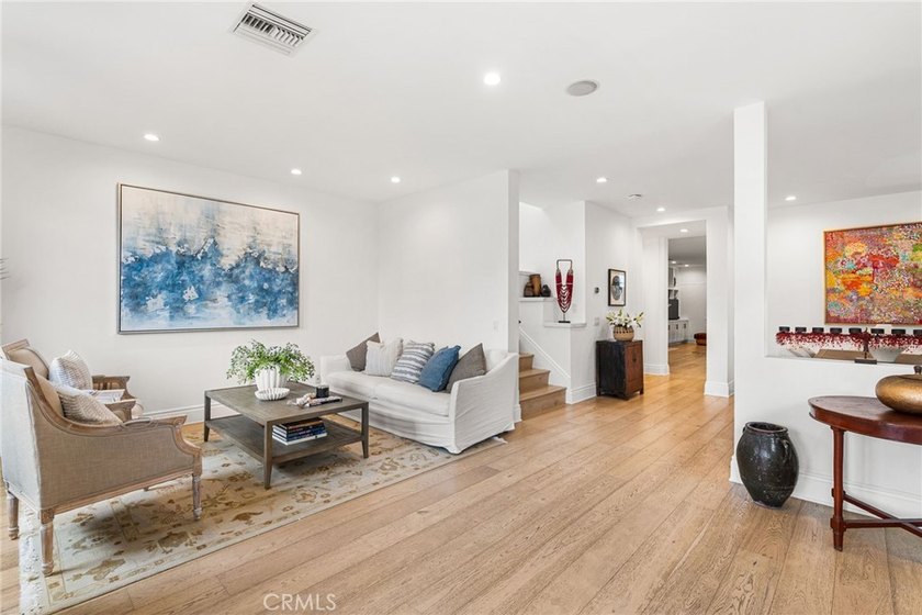 Elegant, contemporary Cape Cod living awaits just two blocks - photo 16