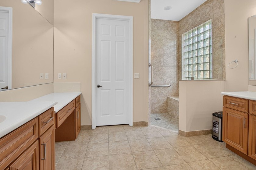 Rarely available Delray model ready for its new owners. The 3 - photo 33